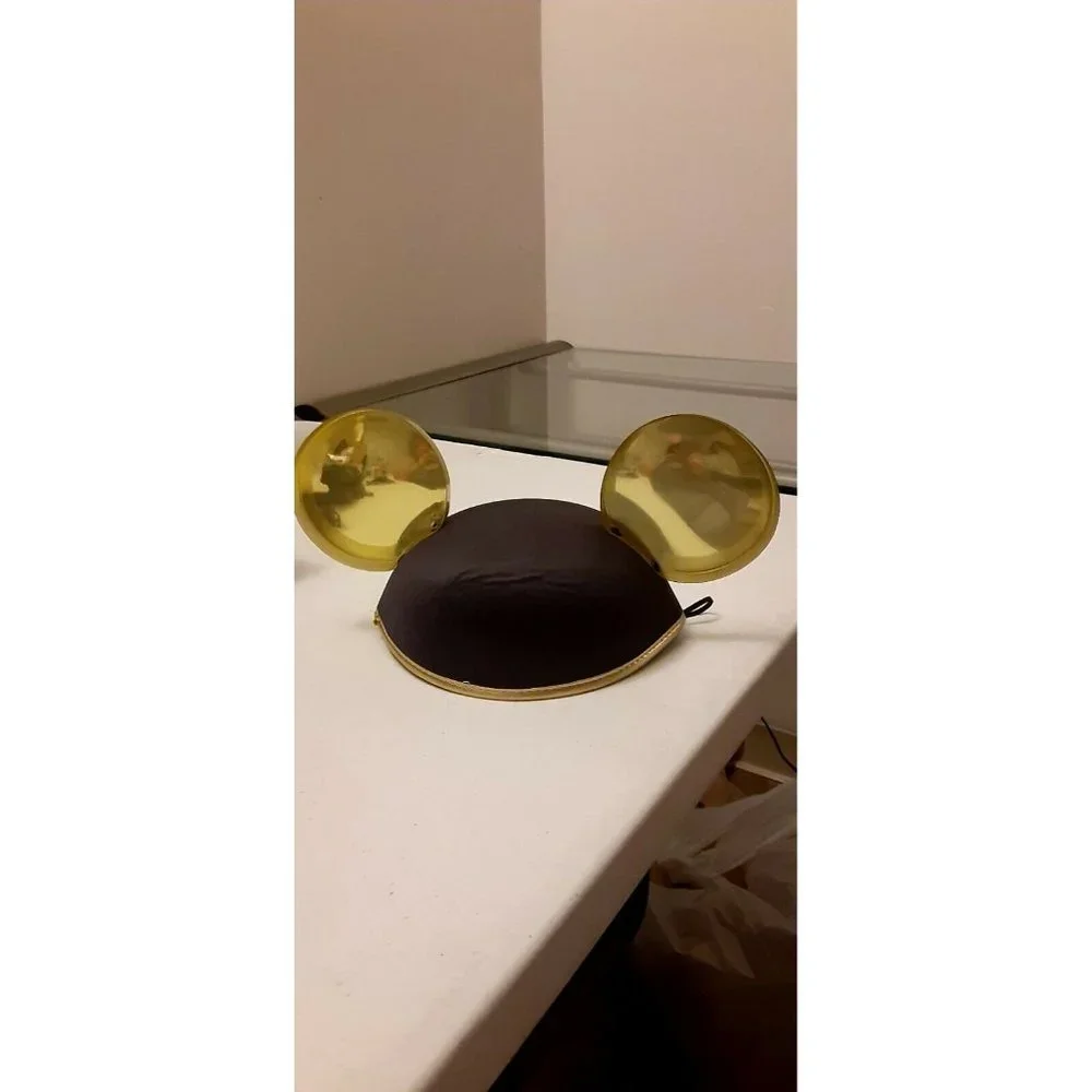 NEW Run Disney Parks 2020 Kids Races Mickey Mouse Gold Ears Youth Official Merch